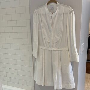 Chic White Long Sleeve Dress